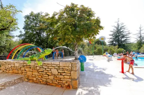 Camping Domaine de la Paille Basse - Soulliac, Dordogne, Frankrijk