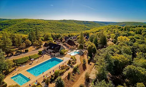 Camping Domaine de la Paille Basse - Soulliac, Dordogne, Frankrijk