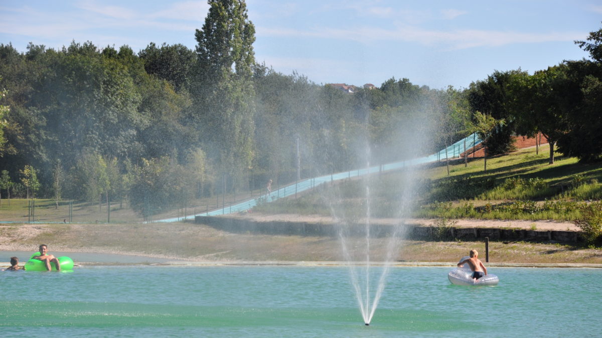 Campingplatz Les 3 Lacs du Soleil - Trept, Rhône-Alpes, Frankreich