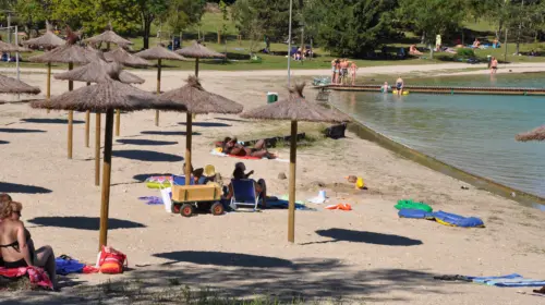 Camping Les 3 Lacs du Soleil - Trept, Rhône-Alpes, Frankrijk