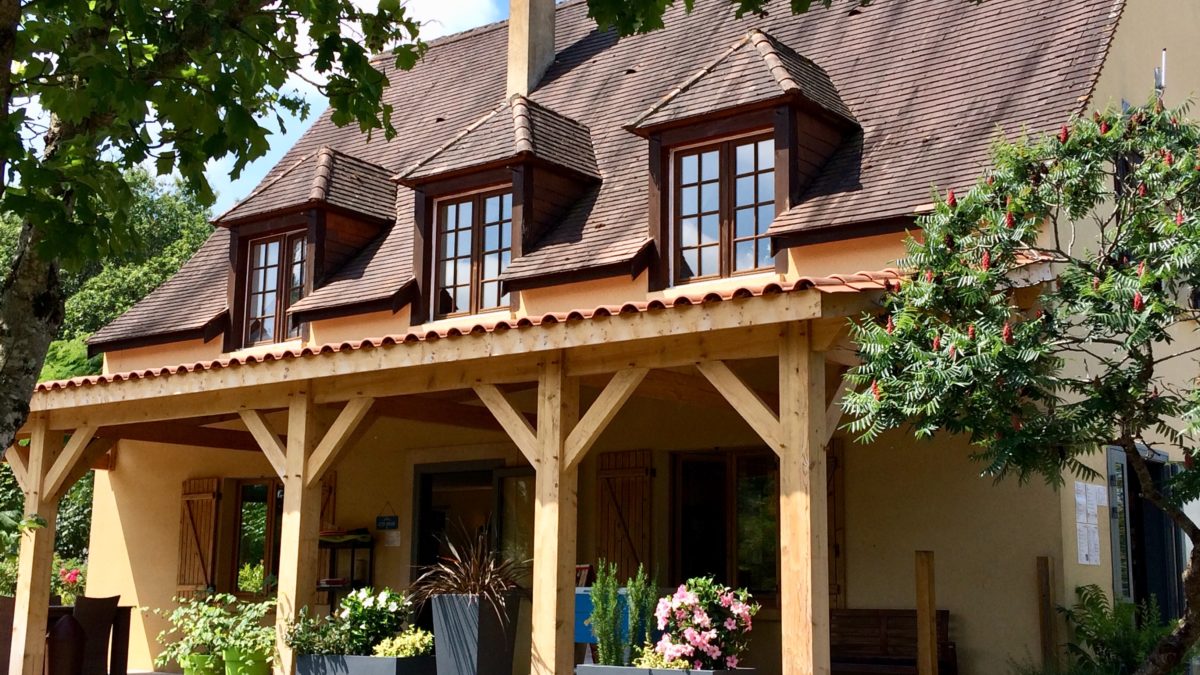 Camping Les Charmes - Saint-André-d'Allas, Dordogne, France