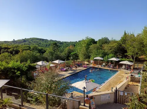 Camping Les Charmes - Saint-André-d'Allas, Dordogne, Frankrijk