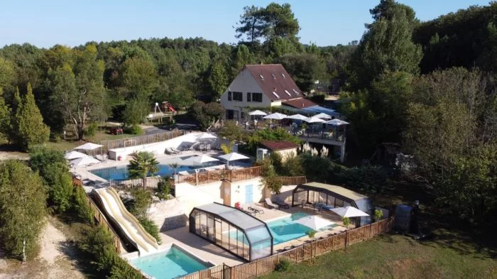 Camping Les Charmes - Saint-André-d'Allas, Dordogne, France